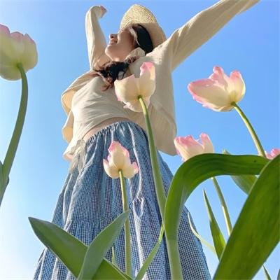碧比和缇那